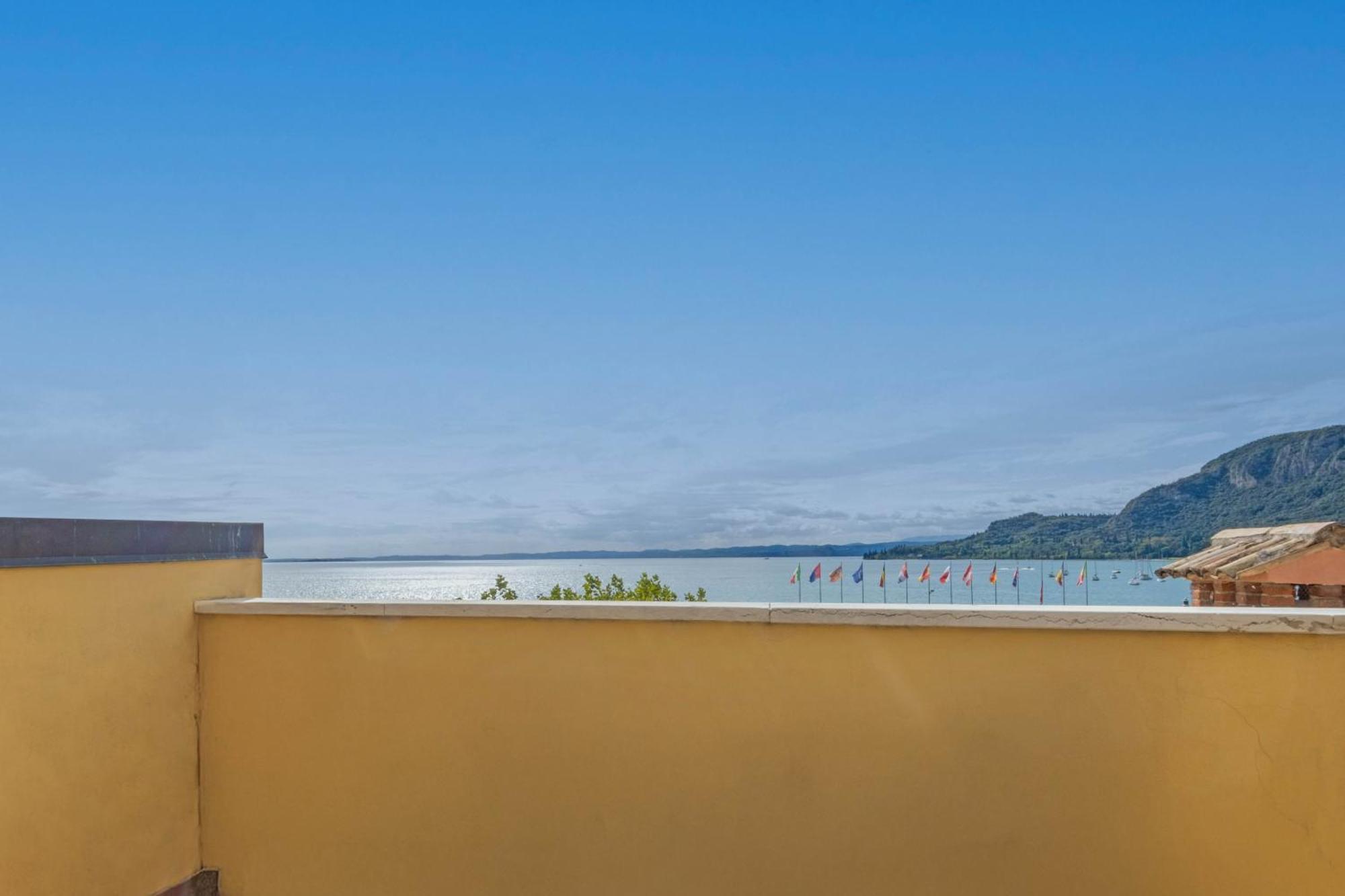 Apartmentsgarda - Baia Del Garda 5 외부 사진